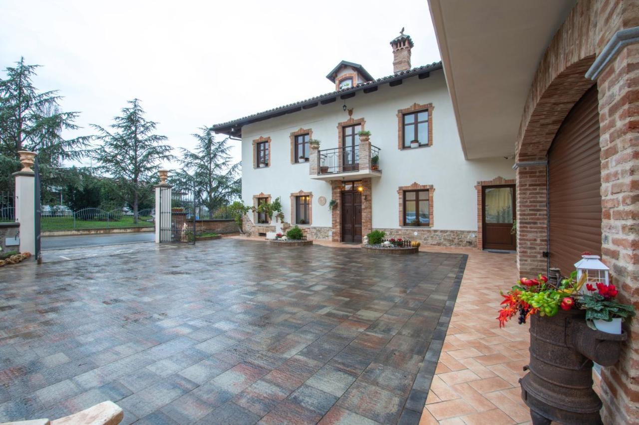 Ca Reginella B&B Diano dʼAlba エクステリア 写真