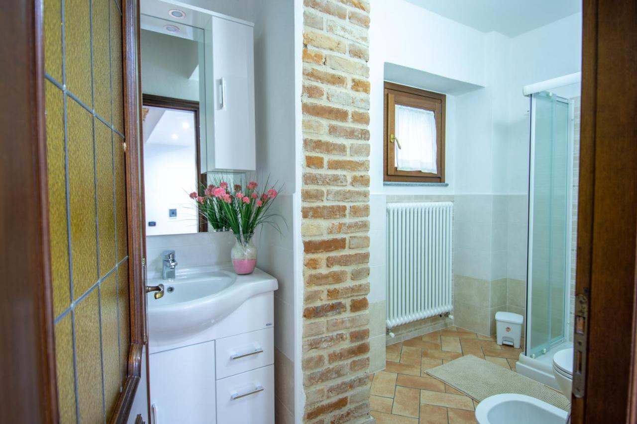 Ca Reginella B&B Diano dʼAlba エクステリア 写真