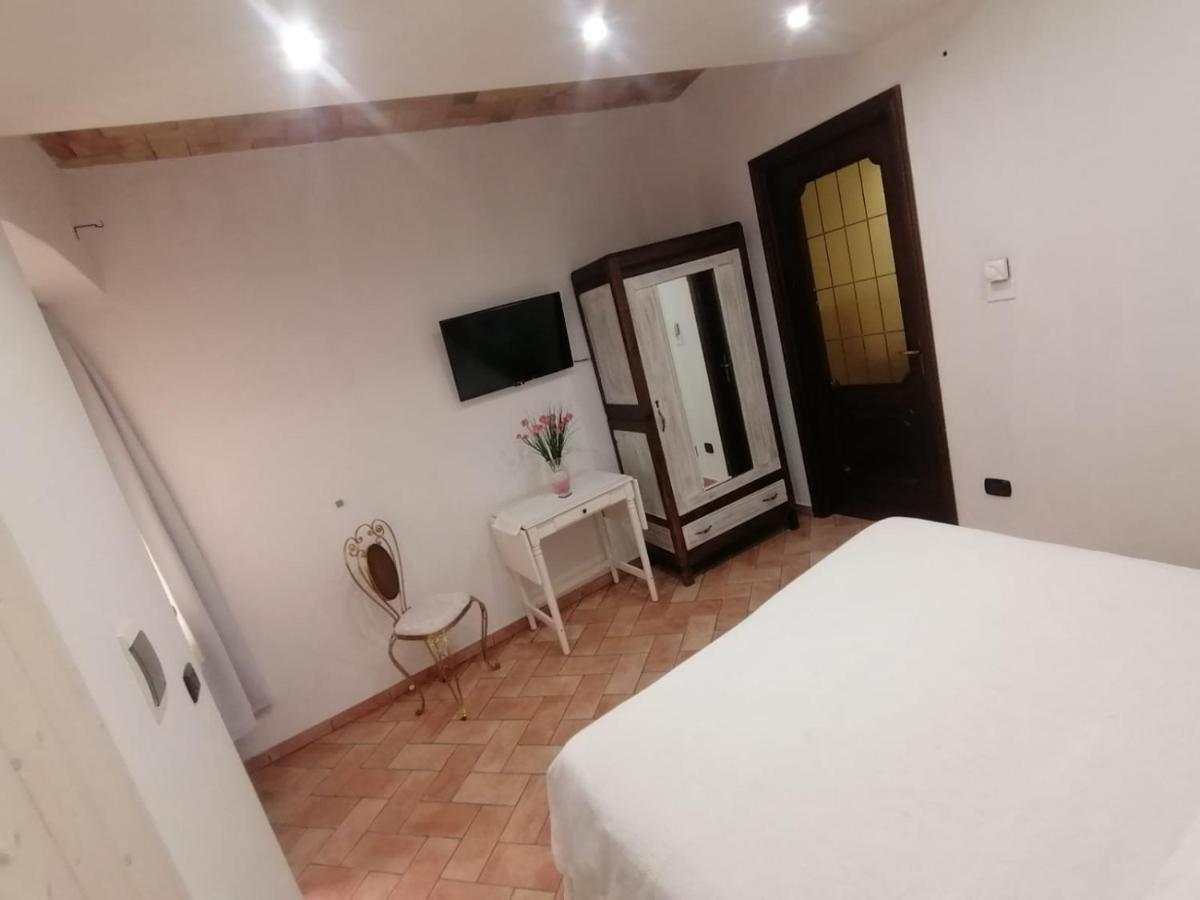 Ca Reginella B&B Diano dʼAlba エクステリア 写真